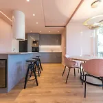 Glow Luxury With Terrace And Jacuzzi