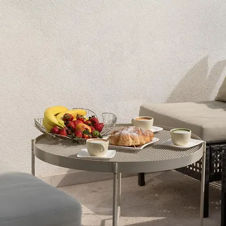 Glow Luxury With Terrace&jacuzzi