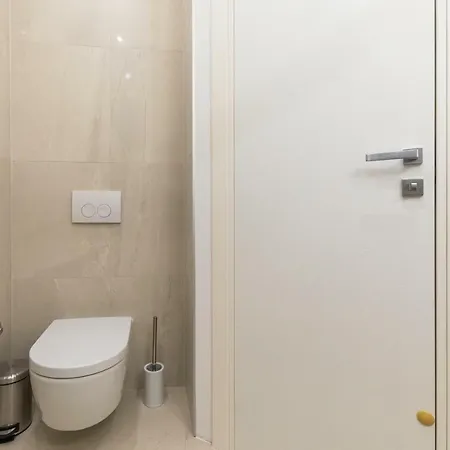 Apartment Glow Luxury With Terrace And Jacuzzi Split