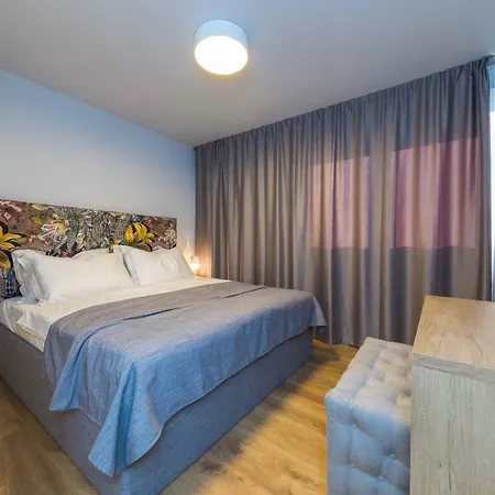 Glow Luxury With Terrace&jacuzzi *