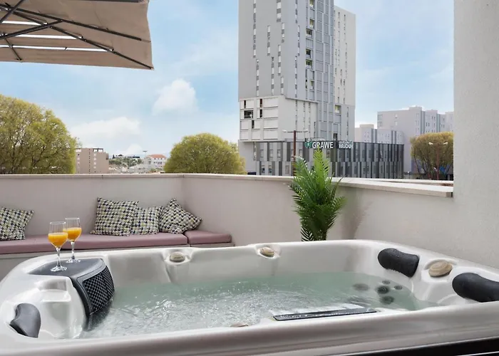 Apartman Glow Luxury With Terrace And Jacuzzi