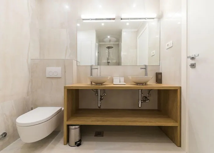 Glow Luxury With Terrace And Jacuzzi Apartman Split