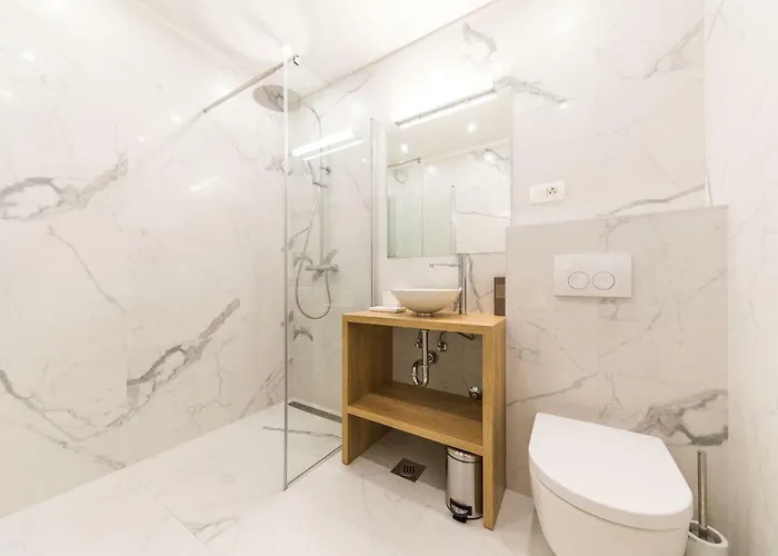 Apartman Glow Luxury With Terrace And Jacuzzi Split