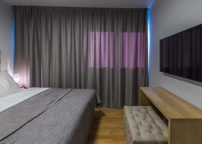 Glow Luxury With Terrace And Jacuzzi