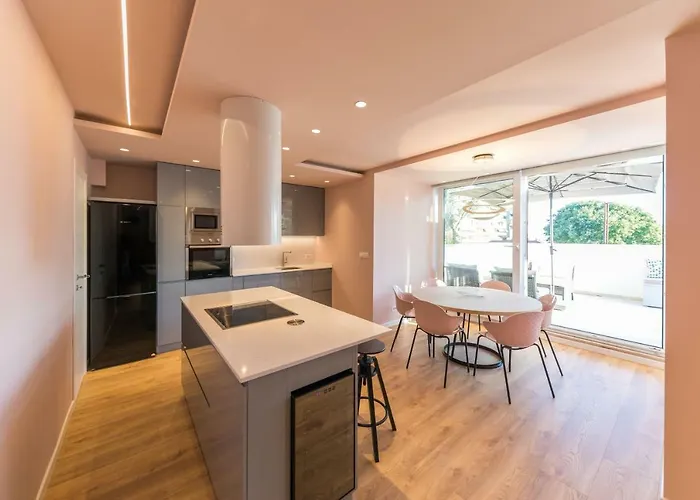 Glow Luxury With Terrace And Jacuzzi Apartman *